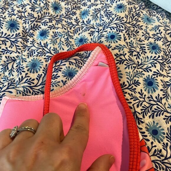 OneOne • Jenna swim bikini top in rubik print - Picture 6 of 7